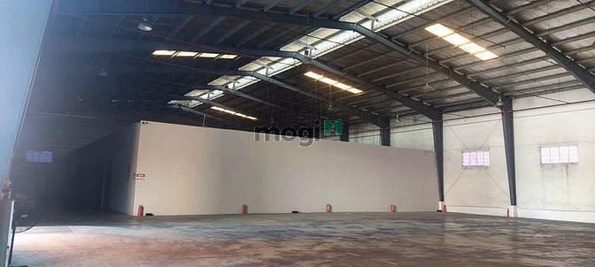 Hình ảnh Cho thuê 1000m2 kho xưởng Quốc Lộ 1A, Linh Trung, Thủ Đức