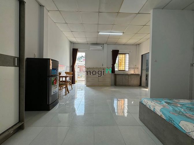 Hình ảnh Căn Hộ Dịch Vụ Quận 10, Studio cửa sổ lớn, Bancon