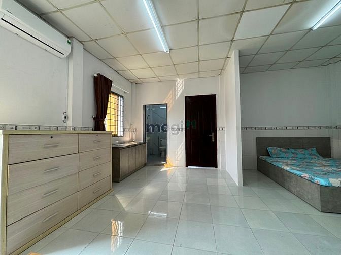 Hình ảnh Căn Hộ Dịch Vụ Quận 10, Studio cửa sổ lớn, Bancon