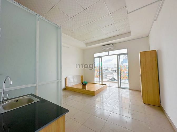 Hình ảnh Studio ban công full nội thất gần cầu chữ Y