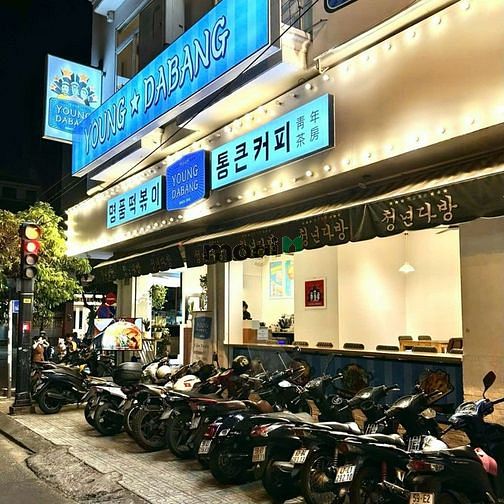 Hình ảnh Cho thuê căn góc phố ẩm thực 2 MT Vũ Huy Tấn, Quận Bình Thạnh