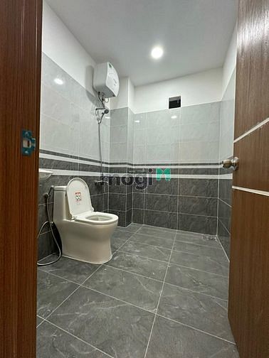 Hình ảnh Khai Trương Căn Hộ Mới 100% - Ban Công Mặt Tiền