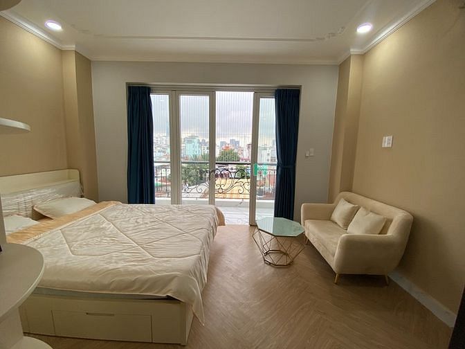Hình ảnh STUDIO thiết kế đơn giản bancollcửa kính gần điện biên phủ