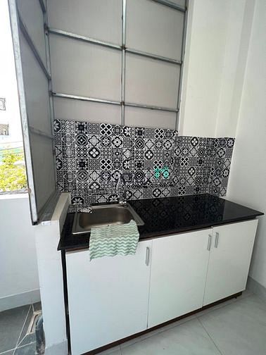 Hình ảnh Căn Hộ Dịch Vụ Quận 1, Studio tách bếp, Bancon, gần chợ Bến Thành, gần