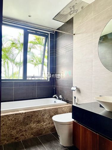 Hình ảnh ✅Cho Thuê Penthouse_3PN 200m2_Bancol Rộng_Trần Quang Diệu Quận 3✅