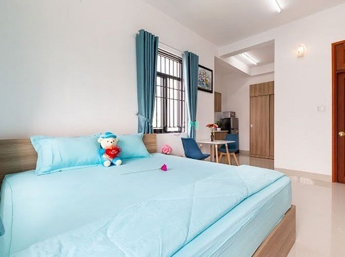 Hình ảnh Cho thuê xế hộ có cửa sổ kèm ban công gần sân bay quận Tân Bình