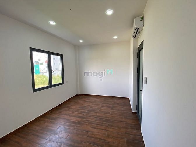 Hình ảnh Cần cho thuê nhà phố 4PN, 3WC, mặt tiền 8m. Tiện ở, kinh doanh