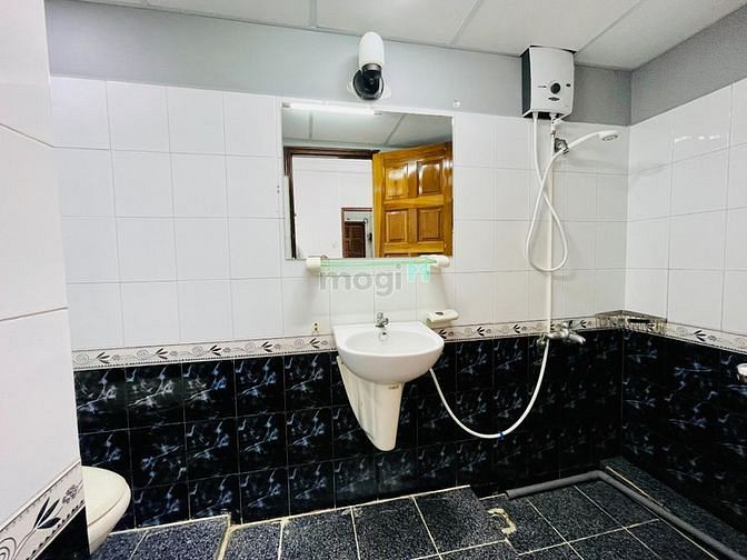 Hình ảnh Studio 20m2 cửa sổ full nội thất ngay Ngã Sáu Phù Đổng