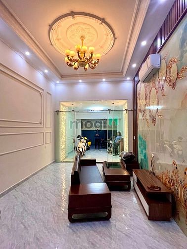 Hình ảnh Cho thuê nhà đẹp full nội thất Văn Cao 15tr/ tháng
