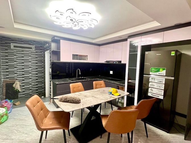 Hình ảnh Cho thuê nhà đẹp full nội thất Văn Cao 15tr/ tháng