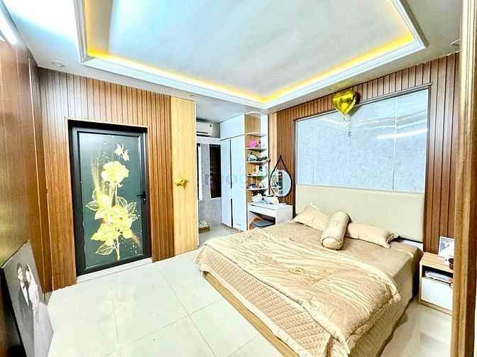 Hình ảnh Cho thuê nhà đẹp full nội thất Văn Cao 15tr/ tháng