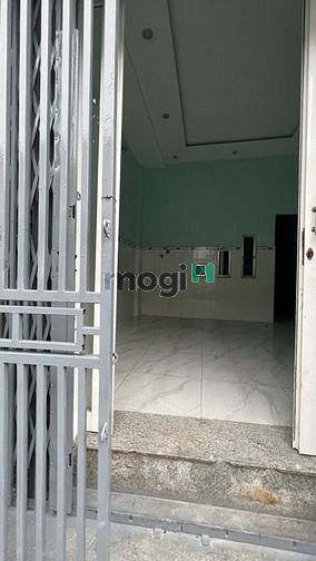 Hình ảnh HXT 2 tầng Bùi Tư Toàn Bình Tân 32m2 nhỉnh 2 tỷ.