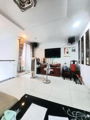 Hình ảnh Cho thuê nhà nguyên căn 3 Mt. Khu kinh doanh sầm uất.