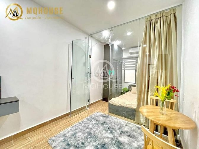 Hình ảnh Căn Hộ 1 PN Tách Bếp - Cửa Sổ lớn thoáng - Full NT- Khu Sân Bay