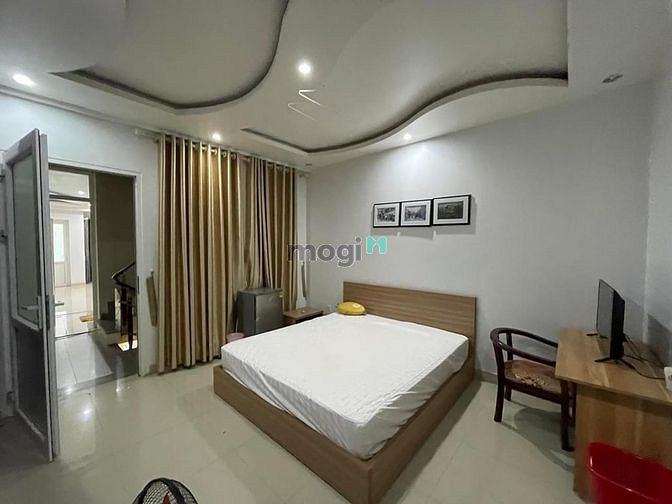 Hình ảnh Nhà Văn Cao full nội thất cao cấp cho thuê