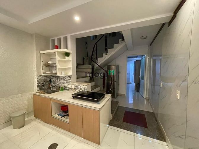 Hình ảnh Nhà Văn Cao full nội thất cao cấp cho thuê