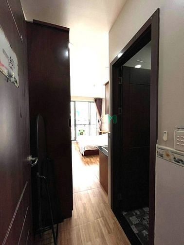 Hình ảnh Studi000 của kình lớn ánh sáng tự nhiên