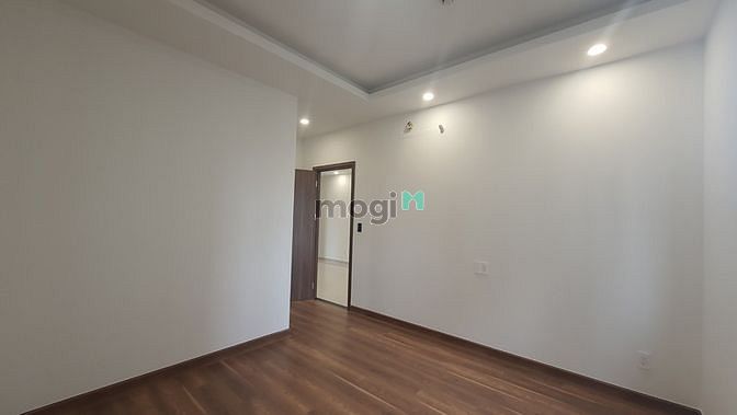 Hình ảnh Cho thuê căn 3PN nhà trống giá 11tr5 chung cư Q7 Saigon Riverside