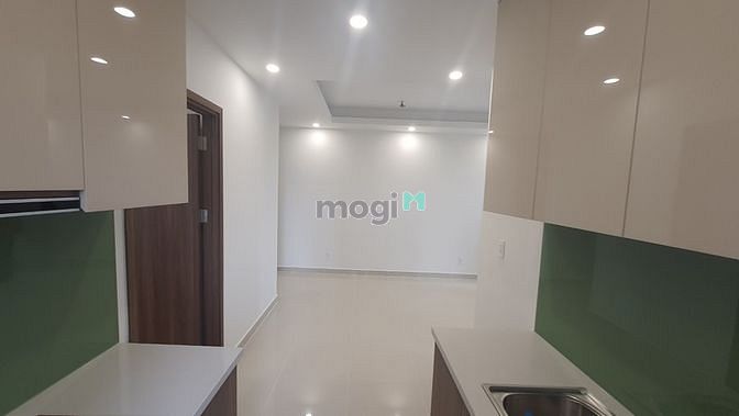 Hình ảnh Cho thuê căn 3PN nhà trống giá 11tr5 chung cư Q7 Saigon Riverside