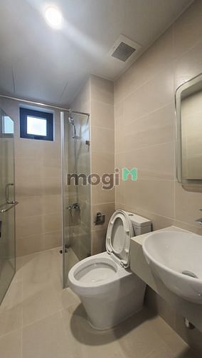 Hình ảnh Cho thuê căn 3PN nhà trống giá 11tr5 chung cư Q7 Saigon Riverside