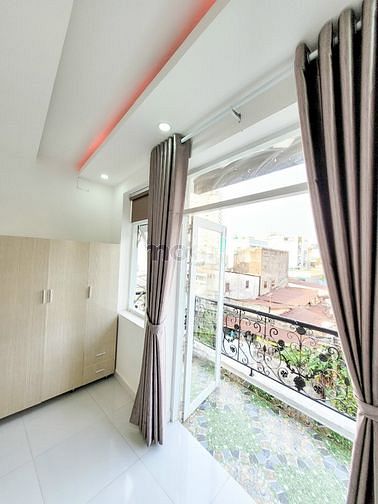 Hình ảnh Studio Ban Công ngay mặt tiền đường Phạm Văn Đồng