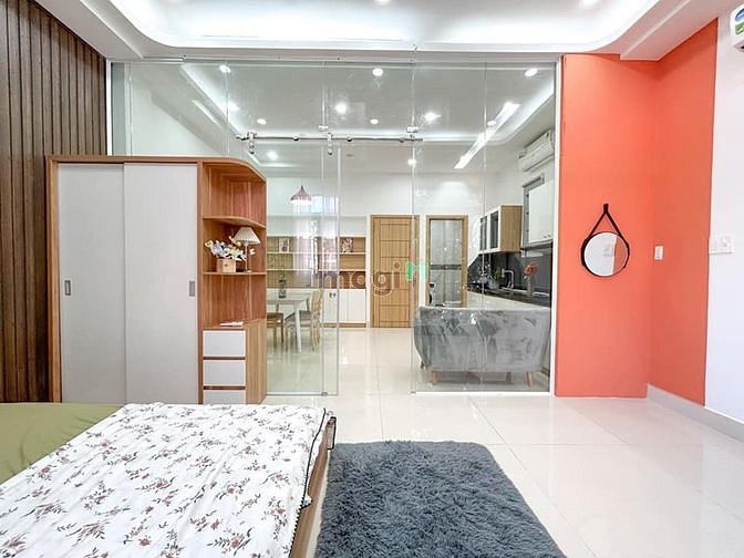 Hình ảnh Siêu Phâm Studi000 bancol của kính lớn chill