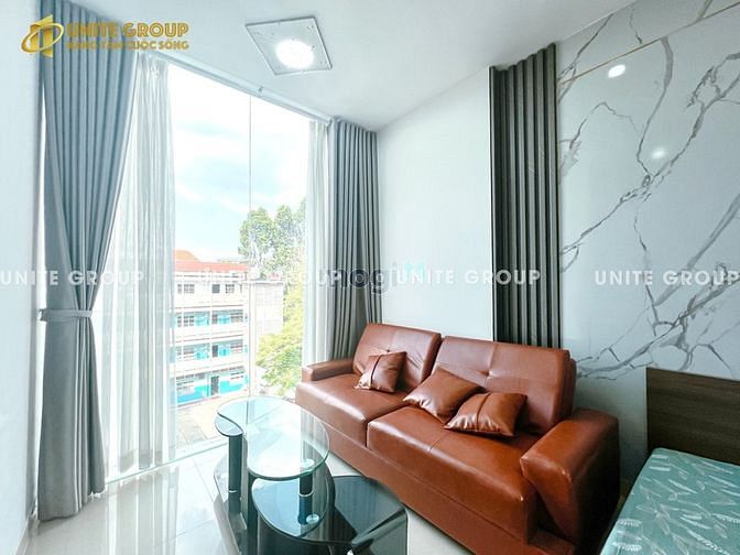 Hình ảnh Siêu Phâm Studi000 bancol của kính lớn chill