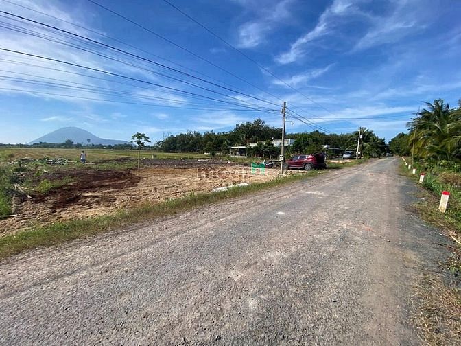 Hình ảnh Xoay vốn làm ăn bán đất HÒA BÌNH - TT. TÂN BIÊN giá cực mềm 562tr