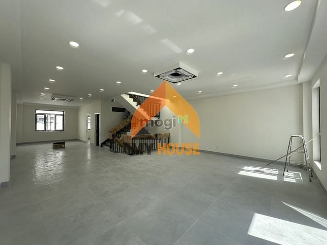 Hình ảnh ỐI LÀNG NƯỚC ƠI Toà nhà An Phú-Q2 550M2 mới xây ĐẸP THẾ CHỨ LỊ ^^