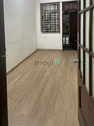 Hình ảnh Phòng bên Cư Xá Đô Thành Q3  3.5tr