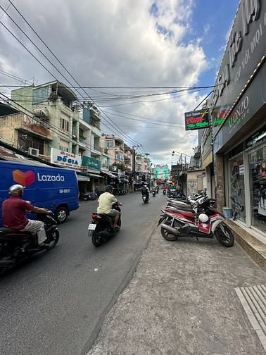 Hình ảnh Cho Thuê Nhà MT Đường Phan Văn Trị, Phường 1, Quận Bình Thạnh