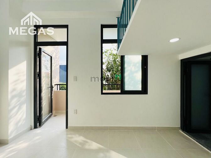 Hình ảnh 🏖️ Cho thuê DUPLEX BAN CÔNG ngay chợ Hoàng Hoa Thám - Tân Bình