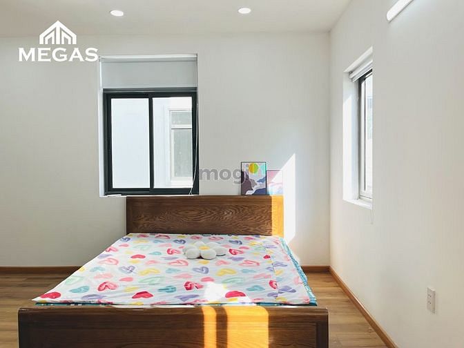 Hình ảnh Mb6623 nạp rút nhanh chóng studio giá rẻ cửa sổ thoáng gần Pearl Plaza