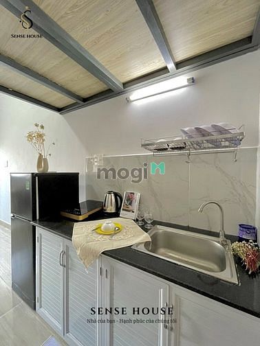 Hình ảnh Cho thuê chung cư Full nội thất bancol/cửa sổ tại Lạc Long Quân -Âu Cơ