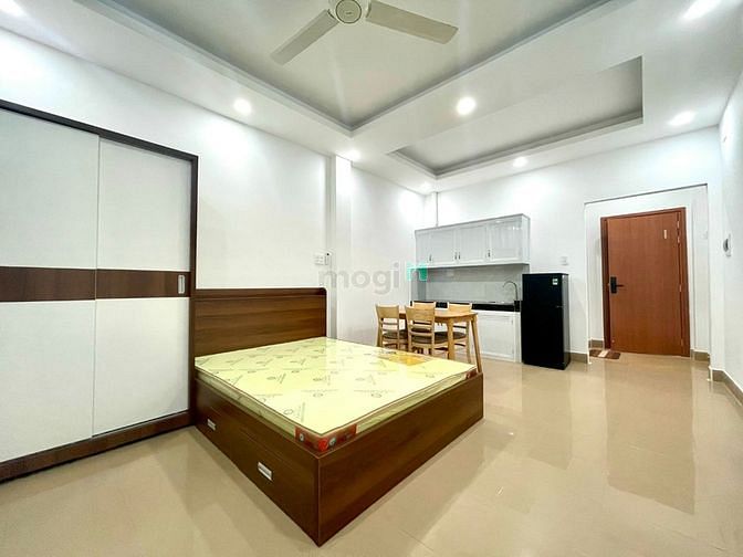 Hình ảnh Cho thuê studio bếp xa giường gần cầu Ông Lãnh quận 1