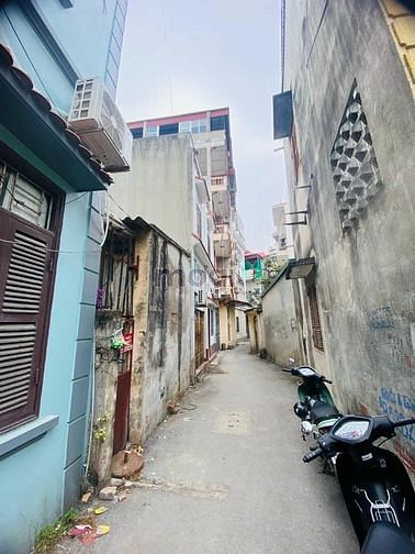 Hình ảnh Bán mảnh đất vuông Trần Phú Hà Đông ngõ thông thoáng