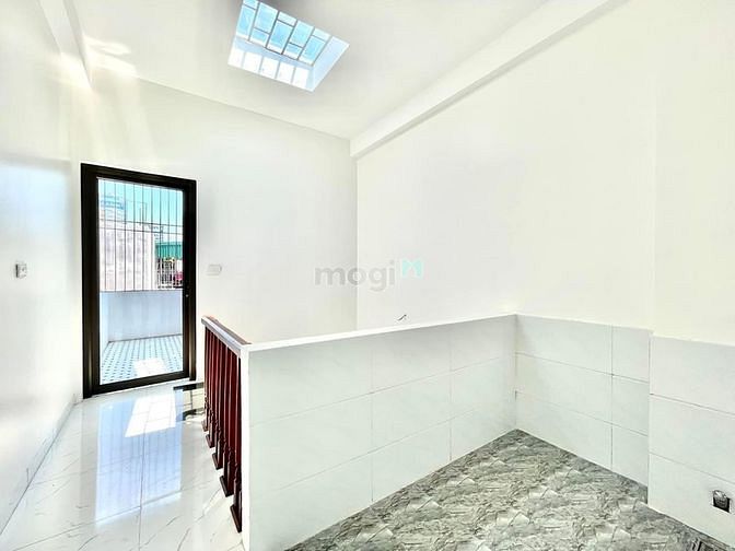 Hình ảnh Bán nhà 4,5 tầng  Vân Nội Hà đông