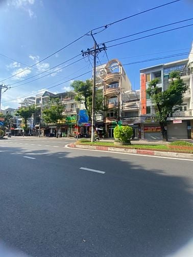 Hình ảnh Cho thuê nhà MT đường Bàu Cát Đôi, P14, Tân Bình. Ngang 8m chỉ 68tr