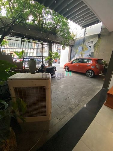 Hình ảnh Cho thuê mặt bằng kinh doanh 250M2 Phường Đa Kao, Quận 1 !