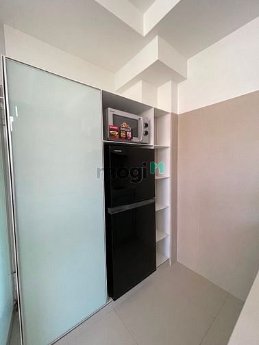 Hình ảnh Studio 35m2-Full nội thất-Cửa sổ thoáng mát ngay phố Bùi Viện - Cống