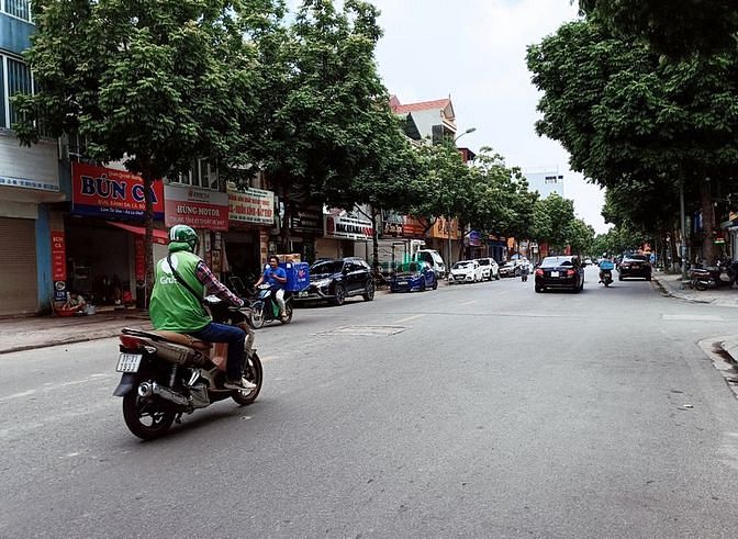 Hình ảnh Bán đất Long Biên rẻ vô đối, mặt Thạch bàn, giá hơn 3 tỷ, ô tô vào