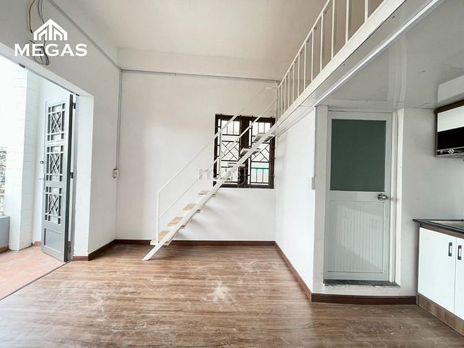 Hình ảnh Phòng DUPLEX ban công chung + gác cao