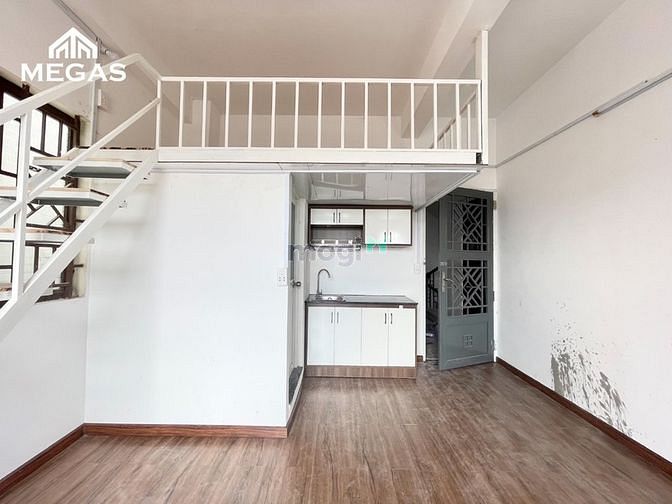 Hình ảnh Phòng DUPLEX ban công chung + gác cao