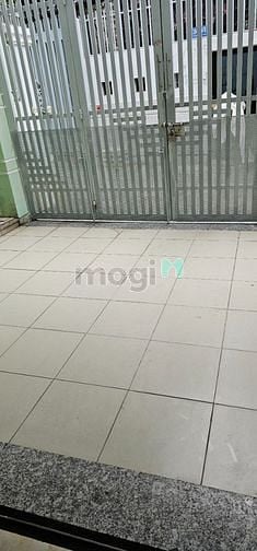 Hình ảnh Cho thuê tầng trệt 50m2 Âu Dương Lân P3, Q8 2 phòng ngủ, 1 phòng khách