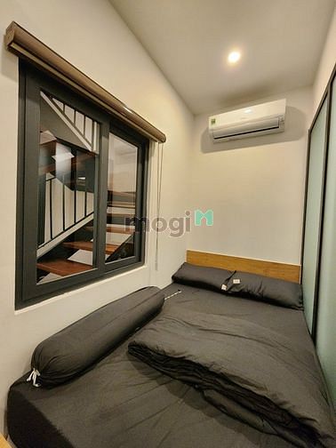 Hình ảnh Studio bancon cửa sổ lớn full nội thất Cống Quỳnh Quận 1