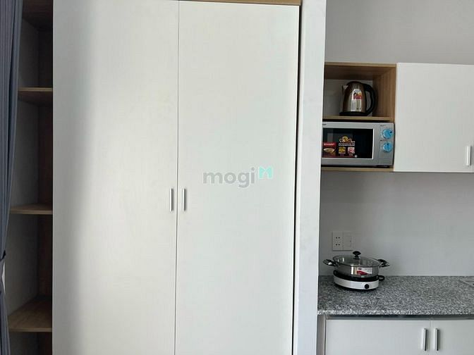 Hình ảnh Studi0000 full nội thất bancoll của kính tại vũ tùng