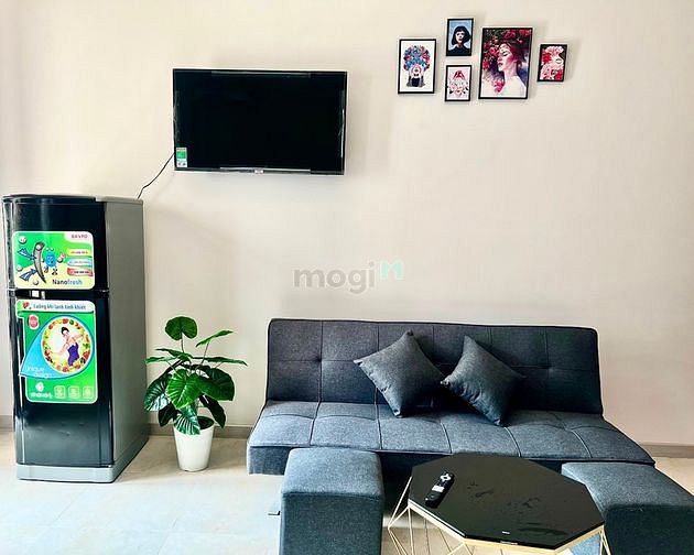 Hình ảnh Cho Thuê Căn Hộ Dịch Vụ Đầy Đủ Nội Thất Có Bancol Riêng Đối Diện Aeon