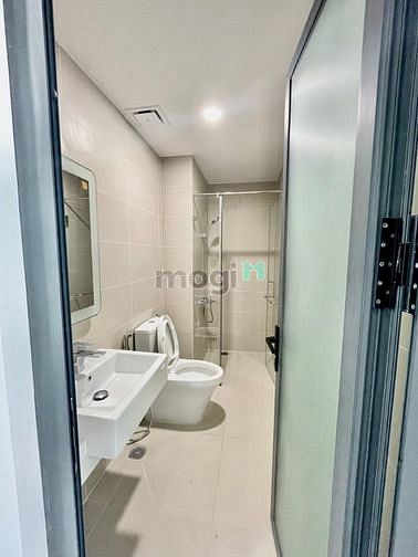 Hình ảnh Cho Thuê Căn Hộ 2pn 2wc Full Nội Thất 70m2 tại Q7 BOULEVARD