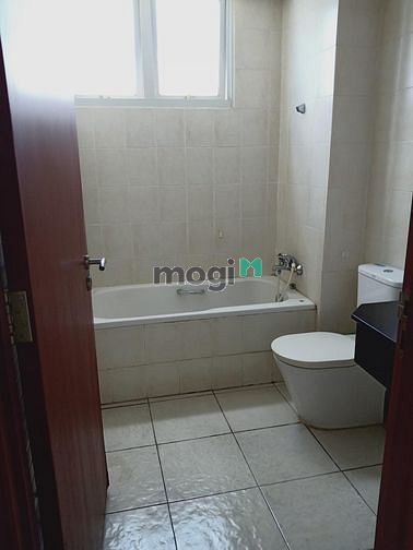 Hình ảnh Bán gấp chung cư Tản Đà Court , 3.7 tỷ , 75m2 , 2pn 1wc