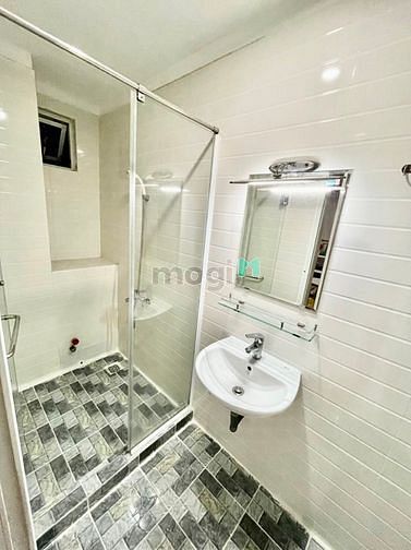 Hình ảnh Cho Thuê Căn Hộ Studio Cửa sổ thiết kế đẹp Bến Vân Đồn Q4